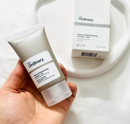 خرید کرم مرطوب کننده و آبرسان فاکتور های طبیعی + HA اوردینری