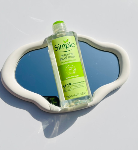 تونر سیمپل مدل kind to skin حجم 200 میلی لیتر