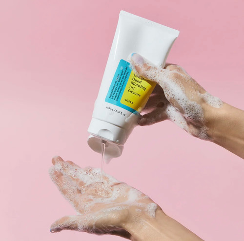 ژل شستشوی صورت با pH پایین کوزارکس مدل گود مورنینگ