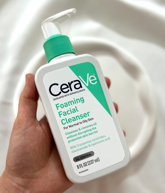 شوینده فومینگ سراوی۲۳۶ میل مخصوص پوست نرمال تاچرب