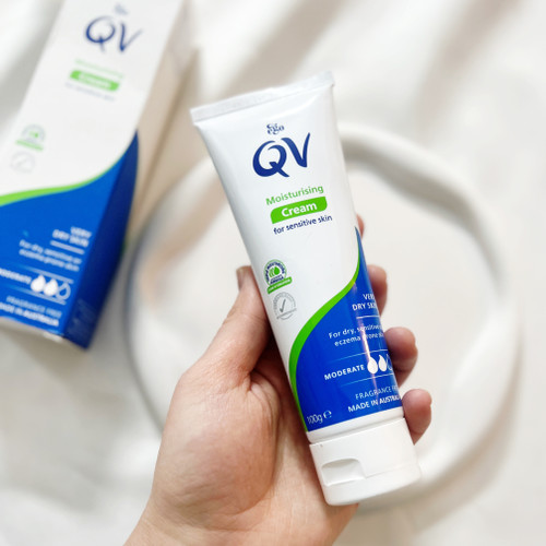 کرم مرطوب کننده تیوپی پوست خشک کیووی 100 گرم