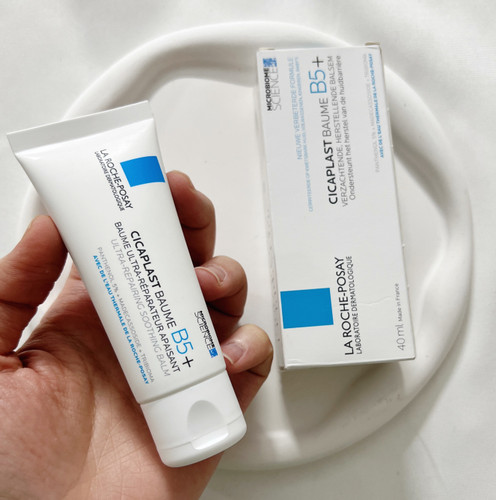 کرم ترمیم کننده سیکاپلاست B5 لاروش پوزای ۴۰ میل