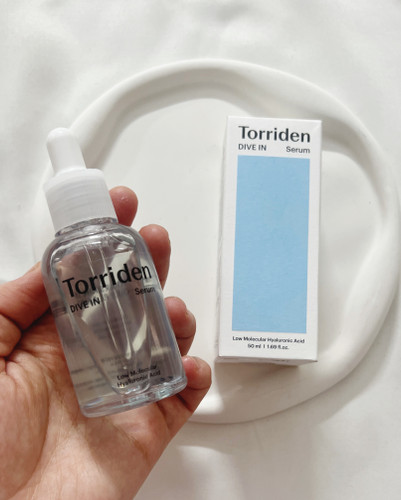 سرم آبرسان هیالورونیک اسید توریدن