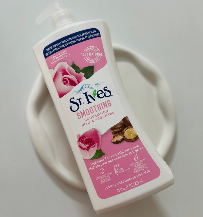 لوسیون بدن آبرسان عصاره رز و آرگان سنت ایوز 621ml