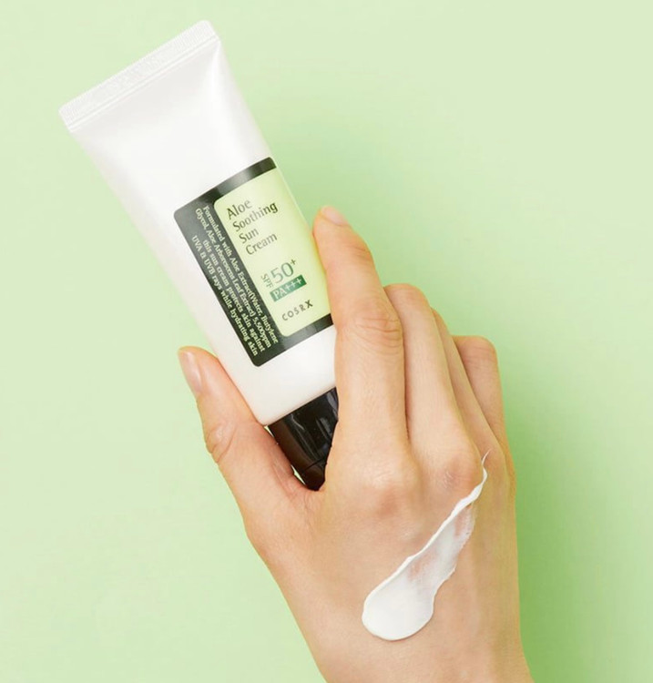 ضد آفتاب SPF50 آلوئه ورا کوزارکس