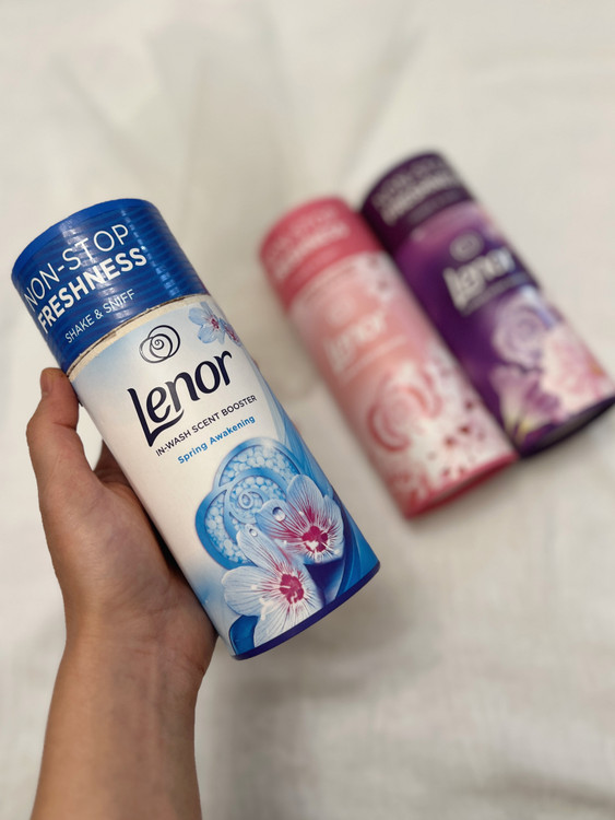 دانه های خوشبو کننده لباس و تقویت کننده لنور 176 گرم با رایحه گل بهار